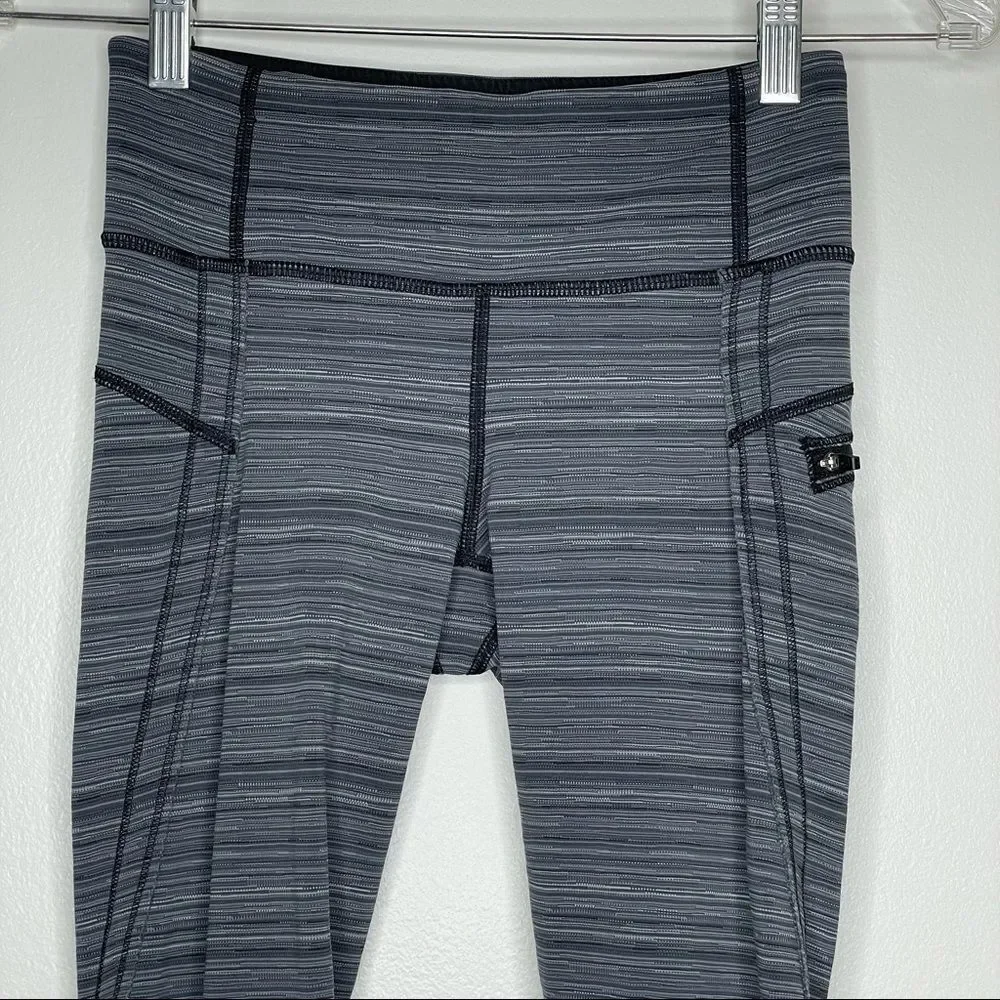 Lululemon Running Top Speed Crop Stripe Black‎